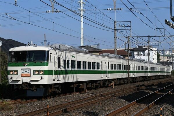展示される予定の１８５系。特急列車として活躍した