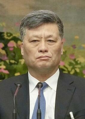 馬興瑞氏