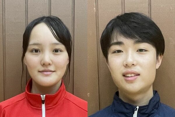 男子優勝の安達（右）と女子優勝の粕谷