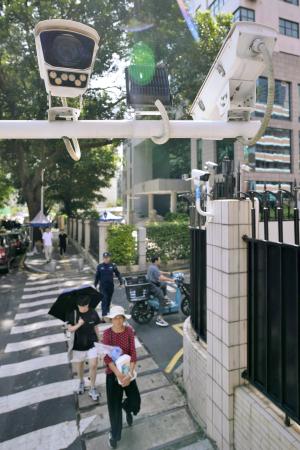 　男に刺殺された男子児童が通っていた日本人学校付近の監視カメラ＝２０２４年９月、中国広東省深セン市（共同）