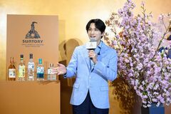 「サントリー大阪工場 スピリッツ・リキュール工房ツアー」オープニングセレモニーに町田啓太さんが登場