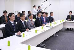 給付付き控除 議論本格化