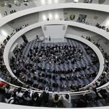 医療機器製造のナカニシ(鹿沼)家族ら招き会社見学会 組立工場「M1」もお披露目
