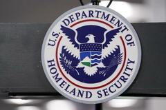 米留学ビザ原則4年に短縮
