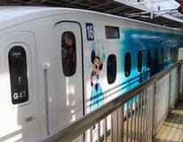 ディズニー新幹線運行開始