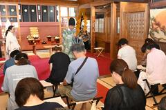 一粒万倍日に開運祈る