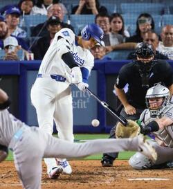 大谷二塁打、ドジャース逆転勝ち