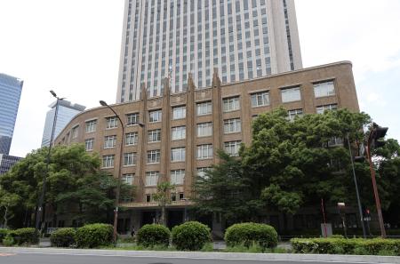 　文部科学省＝東京・霞が関