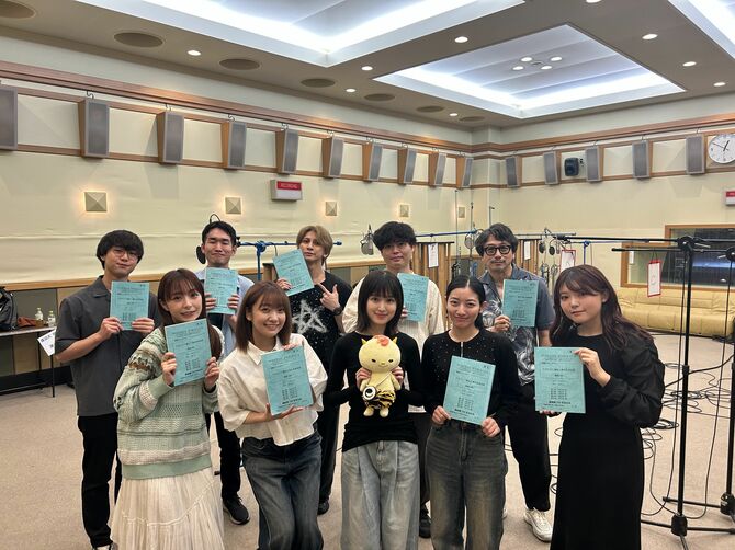 ラジオドラマ「ナカスイ！海なし県の水産高校」の出演者＝６月、都内