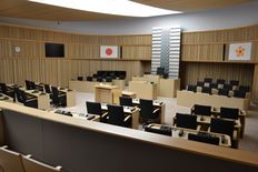 日光市議選立候補予定者アンケート　「選ばれる市」への施策、「企業誘致に…