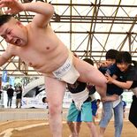 子ども力士、稽古に汗　大田原で相撲教室　講師を押し出し「やった！」