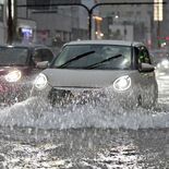 宇都宮で歴代２位の雨量　24日の県内に激しい雷雨　鹿沼、日光では通信障…