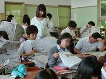 新聞の特徴学ぶ／塩谷・日々輝学園高