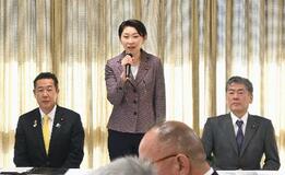 沖縄予算、3千億円届かず