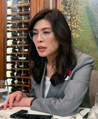米ワシントンで記者会見する台湾最大野党国民党の鄭麗文主席=12日(共同)