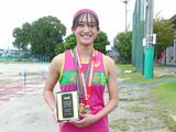 明るい仲間たちの応援に支えられ加藤さんが四種競技日本一に輝く