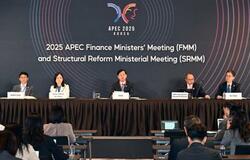国際秩序急変する中、協調確認