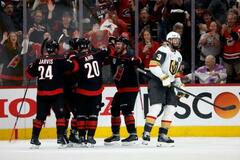 NHL、ハリケーンズがVに王手