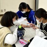 中高生ボランティア「Rainbow」結成１年　学習交流「寺子屋大作戦」…