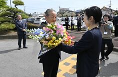 益子町長選で再選の広田氏が初登庁、職員に訓示　「輝き誇れる町目指す」