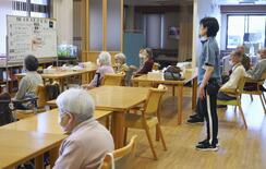 高齢者施設、続く厳格対策