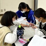 中高生ボランティア「Rainbow」結成１年　学習交流「寺子屋大作戦」など続ける