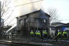 ２階建て全焼か