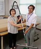 特別支援学校に掃除機など寄贈