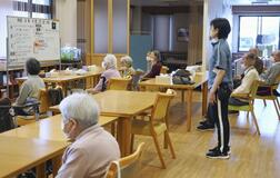 高齢者施設、続く厳格対策