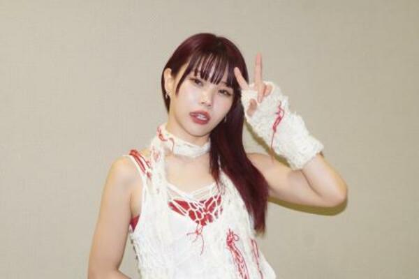 ライブ前に取材に応じたアイナ・ジ・エンド=2025年10月31日、東京都江東区