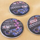 マンホールは縁起良い? 滑らない、落ちない、丸 「蔵なび」で合格祈願の手作りバッジ無料配布