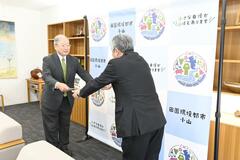 エナジー宇宙に 市が感謝状贈呈