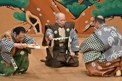 狂言 親子３代、１３００人魅了