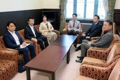 定数削減「審議見送りを」