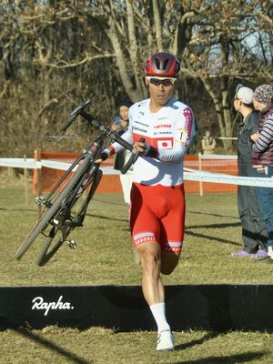 第３戦で２位に入ったブリッツェンの小坂＝長野県南牧村（チーム提供）