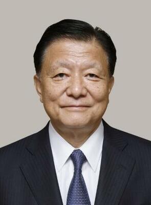 　新藤義孝氏