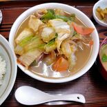 コクのあるしょうゆダレ　肉豆腐定食　みやこ食堂（宇都宮）