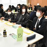 校則見直し、生徒らが対話　宇都宮で県立３高初会合　40人が課題共有