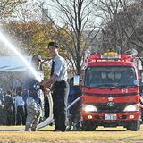 若手確保へ高校に“出動”　鹿沼市消防団　鹿沼南高生、放水や救命など体験