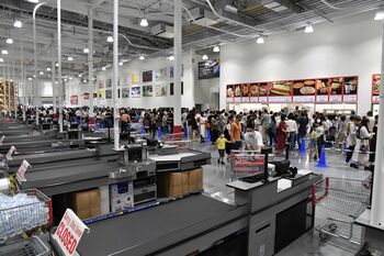 Web限定 23日オープンのコストコ初レポート 栃木 壬生倉庫店 プレミアム焼酎やゴディバも 県内主要 経済 地域の話題 下野新聞 Soon ニュース Webオリジナル 下野新聞 Soon スーン