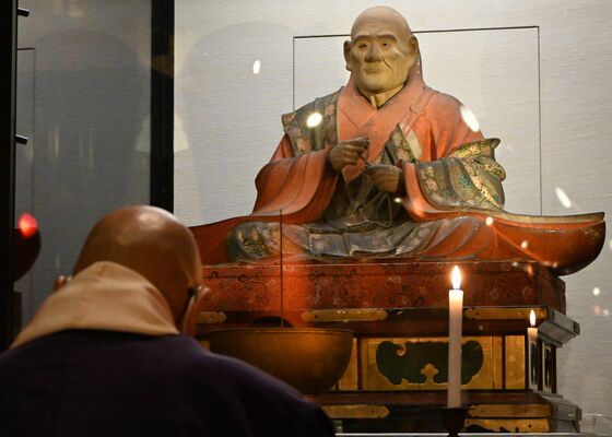 初開帳されている天海大僧正の坐像