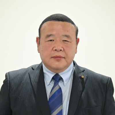 副議長になった貝木幸男市議