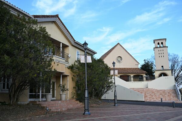 営業を終了した「ヴィラ・デ・マリアージュ宇都宮」＝５日午後、宇都宮市