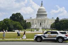 中国念頭、在日米軍強化が最優先