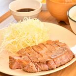 分厚く、柔らかい　ローストポークソテー定食　ローストポークわん大田原店…
