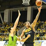 ブレックス、快勝で６回戦進出　北海道に78－55