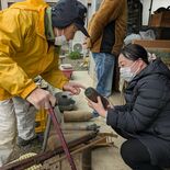 元佐野市職員・磯田さんのコレクション、県立博物館の企画展に　”語り部”…