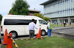安倍氏銃撃、被告の母親出廷へ