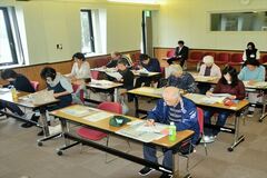 下野市石橋図書館／文章の書き方など学ぶ