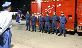 山火事消火 援助隊が帰庁　